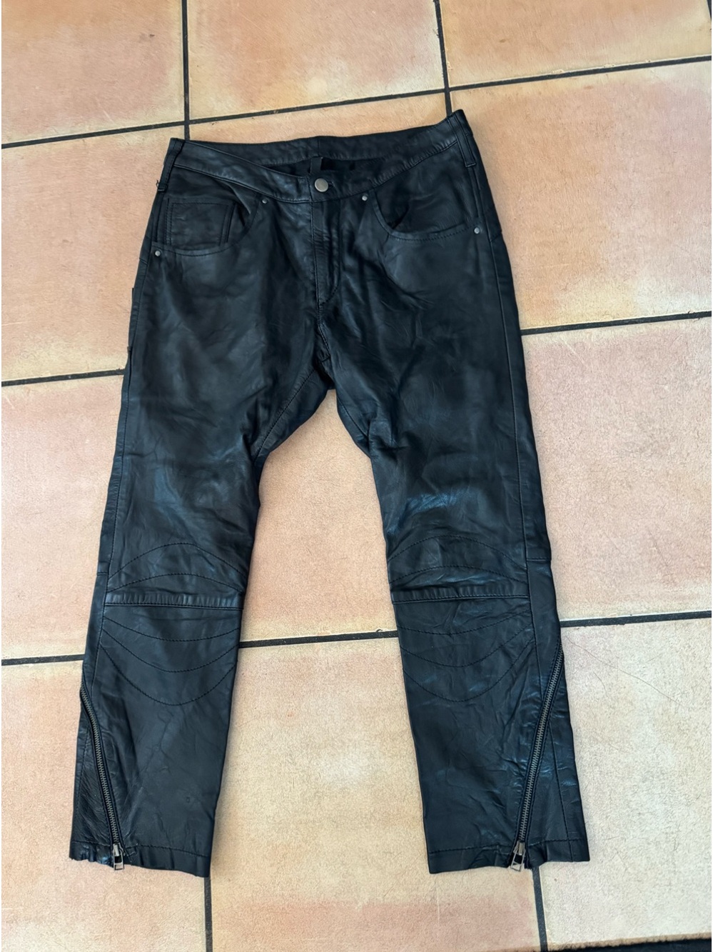 Barbara Gongini Black Leather Pants with Zipper Detail